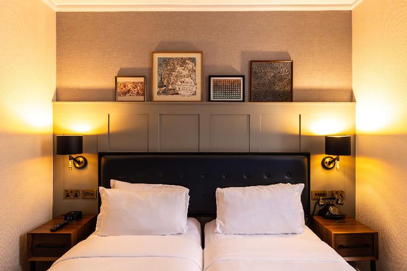 100 Queens Gate Hotel, Curio Collection by Hilton - Oda