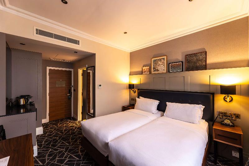 100 Queens Gate Hotel, Curio Collection by Hilton - Oda
