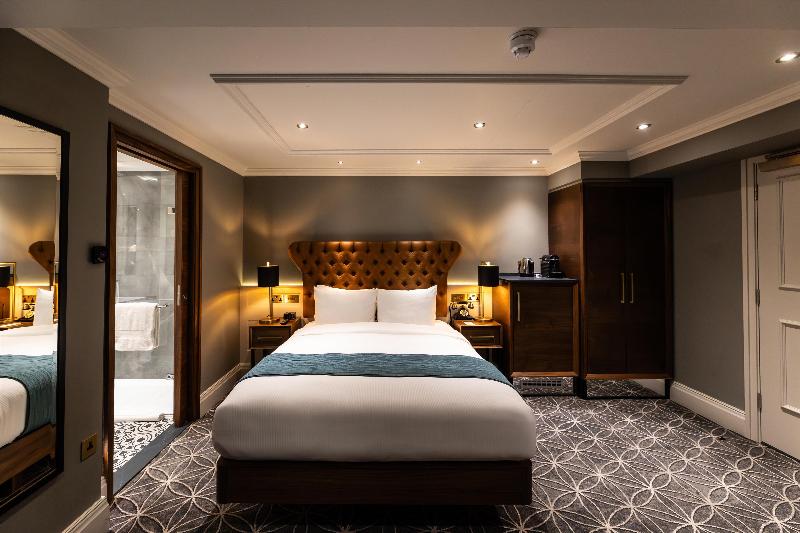 100 Queens Gate Hotel, Curio Collection by Hilton - Oda