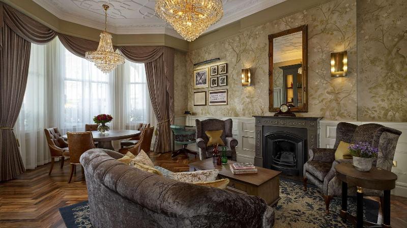 100 Queens Gate Hotel, Curio Collection by Hilton - Oda