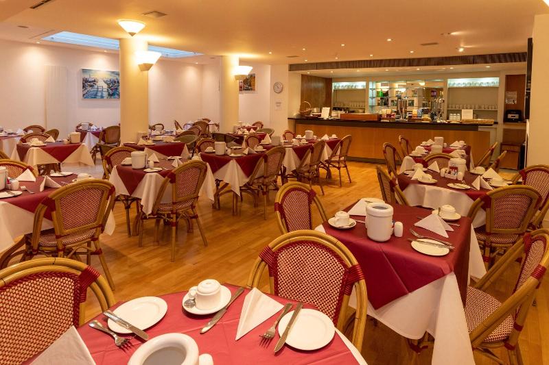 Darlington Hyde Park - Restoran