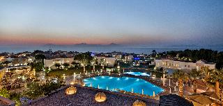 Neptune Luxury Resort