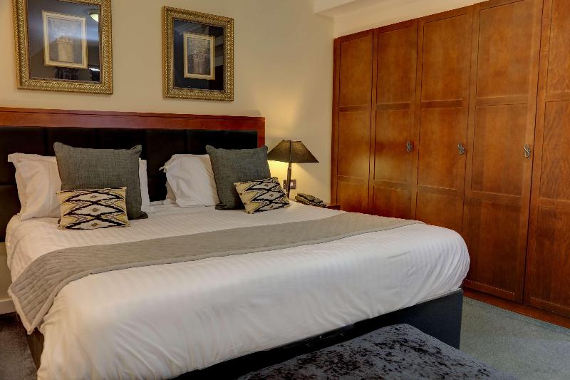 Wild Pheasant Hotel & Spa - Oda