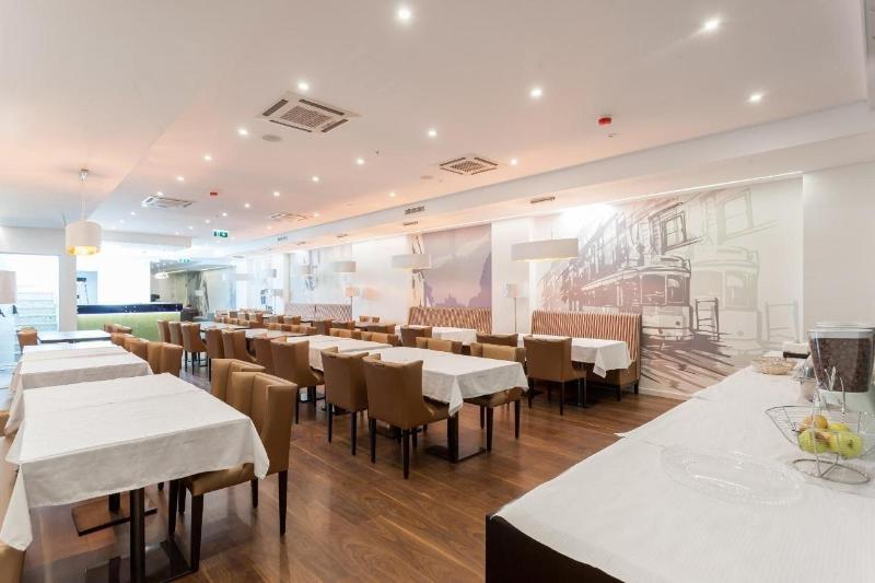 Hotel Capital - Restoran