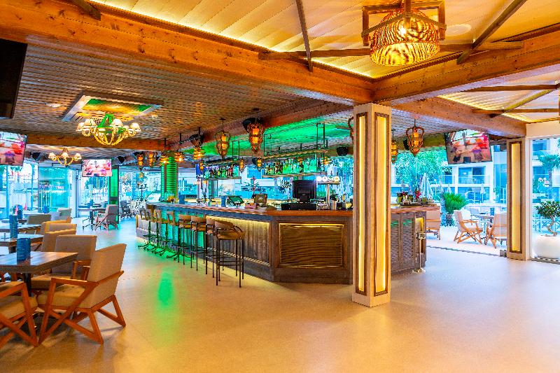 Limanaki Beach - Bar
