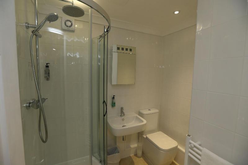 The Corner House Hotel - Oda