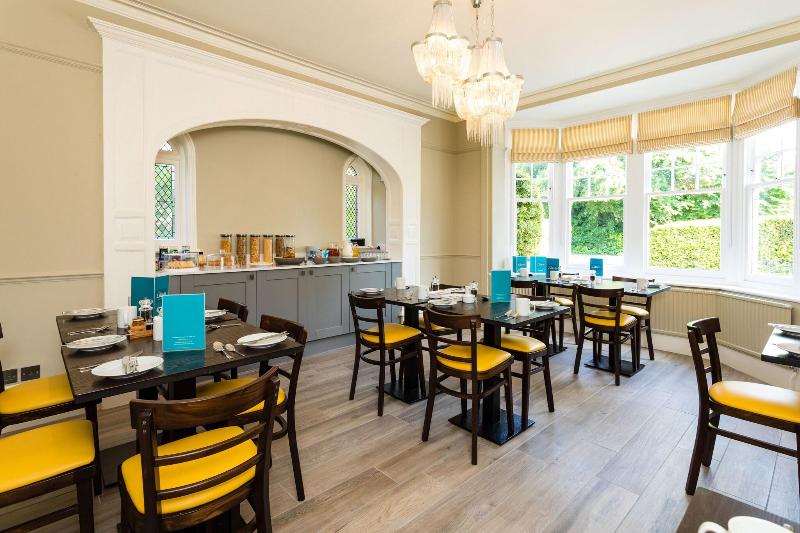 The Lawn Guest House - Restoran