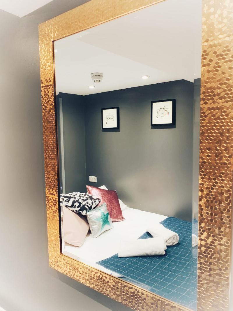 The Rokxy Townhouse - Oda