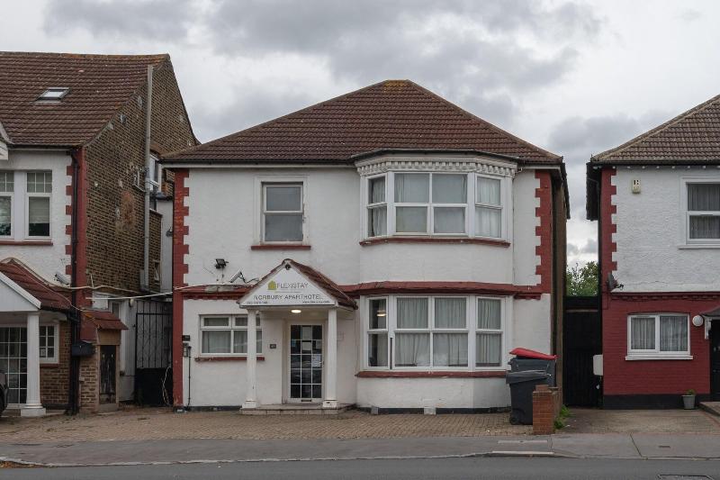 Norbury ApartHotel - Genel