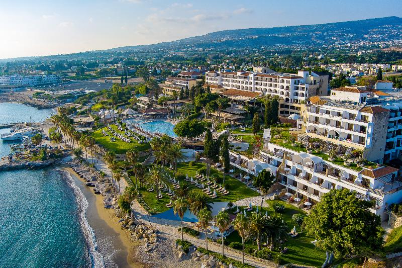 Coral Beach Hotel and Resort - Genel
