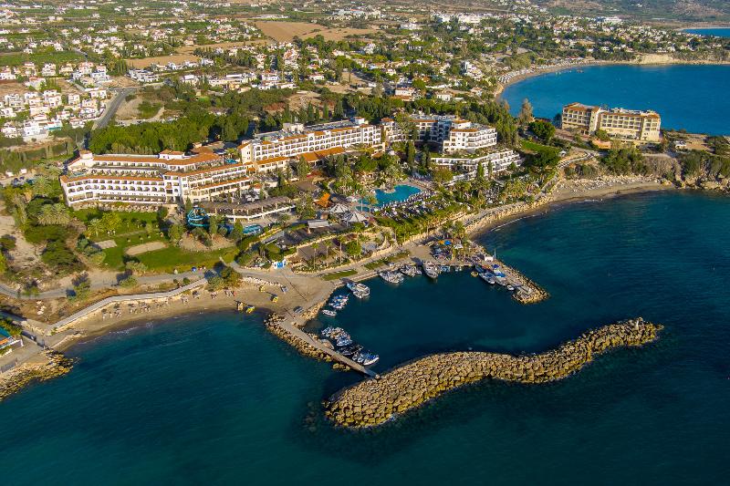 Coral Beach Hotel and Resort - Genel