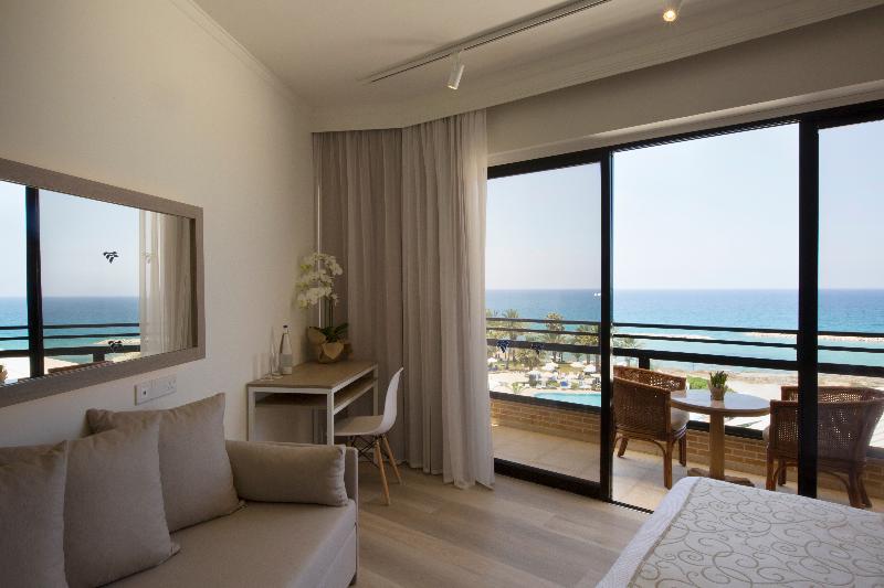 Venus Beach Hotel - Oda