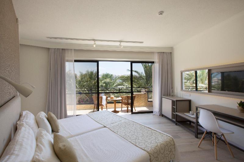 Venus Beach Hotel - Oda
