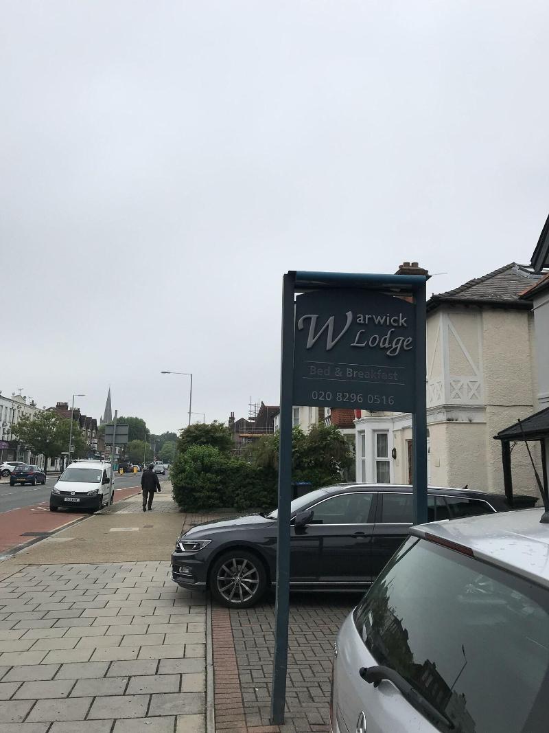 Warwick Lodge - Genel