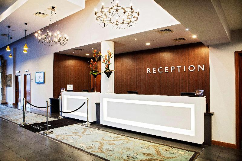 DoubleTree by Hilton Lincoln - Genel