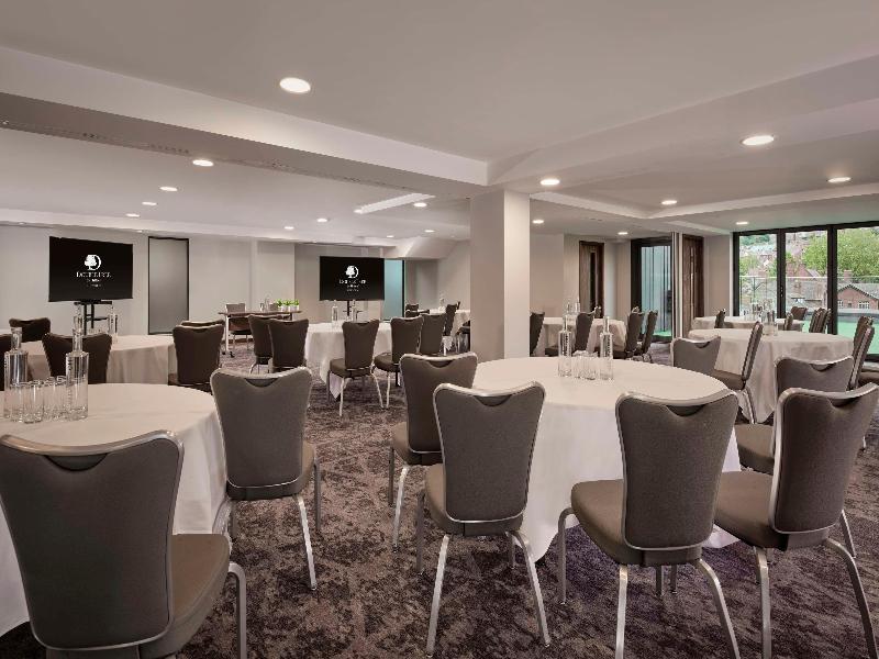 DoubleTree by Hilton Lincoln - Genel