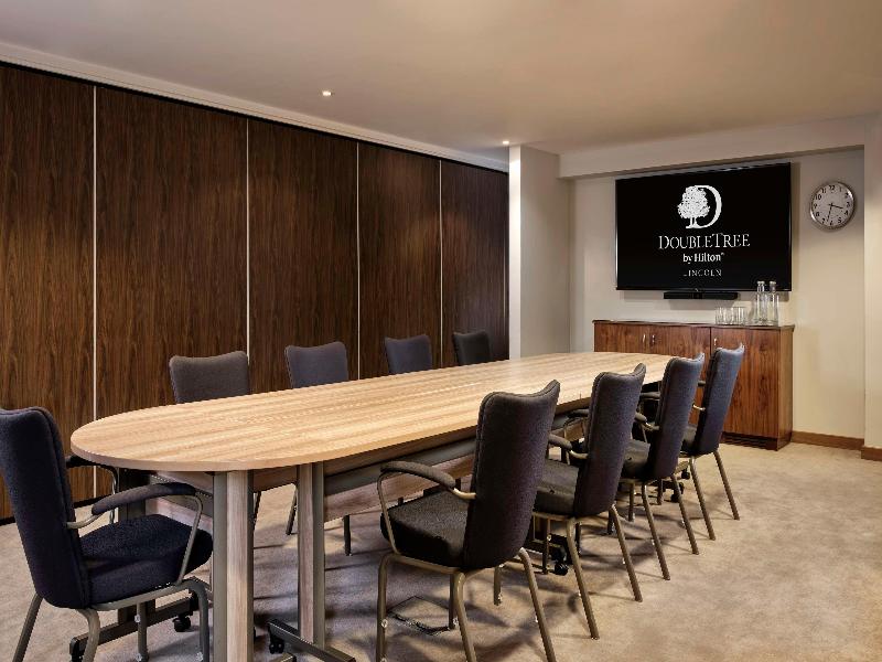 DoubleTree by Hilton Lincoln - Genel