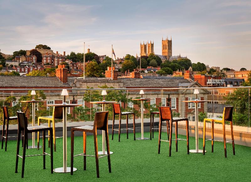 DoubleTree by Hilton Lincoln - Genel