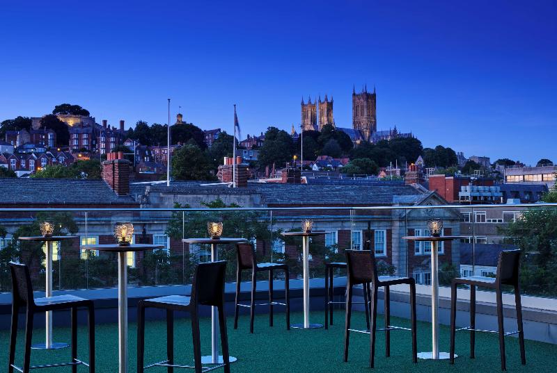 DoubleTree by Hilton Lincoln - Genel