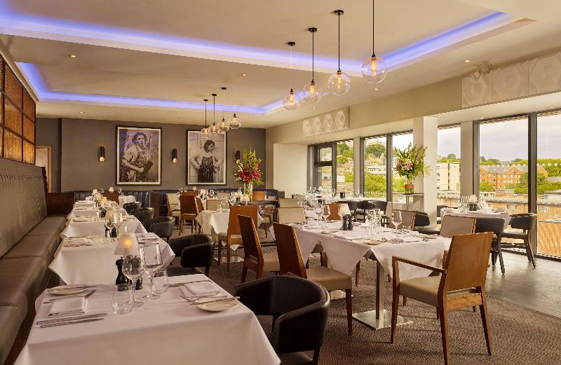 DoubleTree by Hilton Lincoln - Restoran