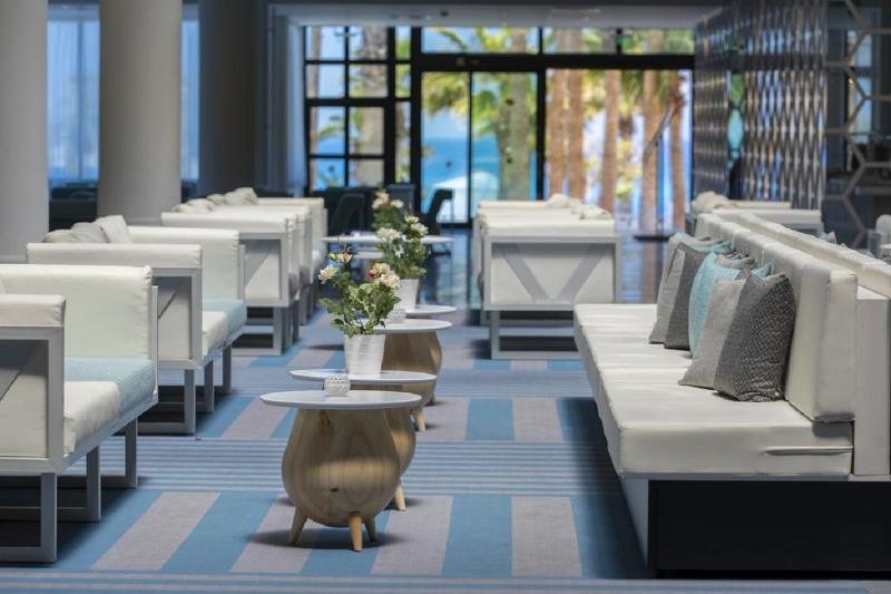 Anastasia Hotel Apartments - Lobi
