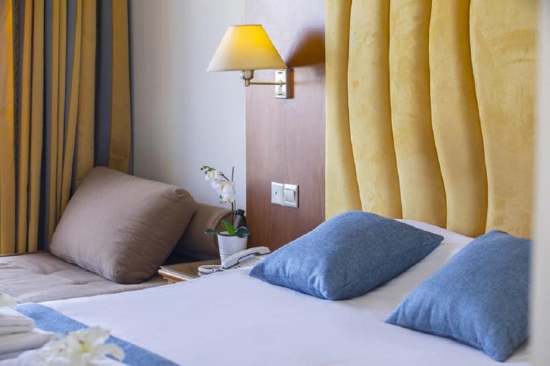 Anastasia Hotel Apartments - Oda