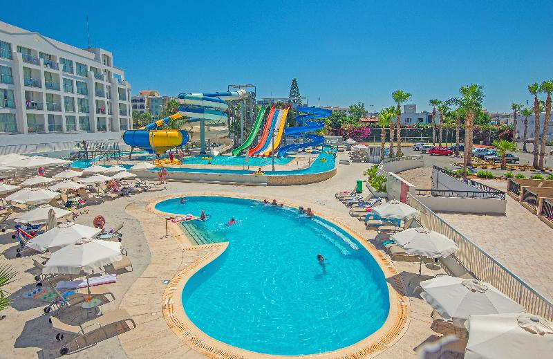 Anastasia Hotel Apartments - Havuz