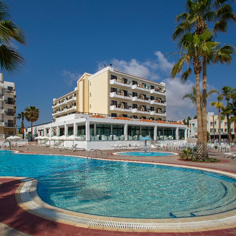 Anastasia Hotel Apartments - Havuz