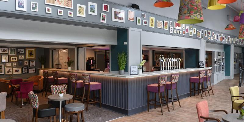 The Lodge - Bar