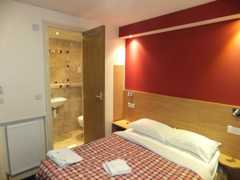 Carlton Hotel - Oda