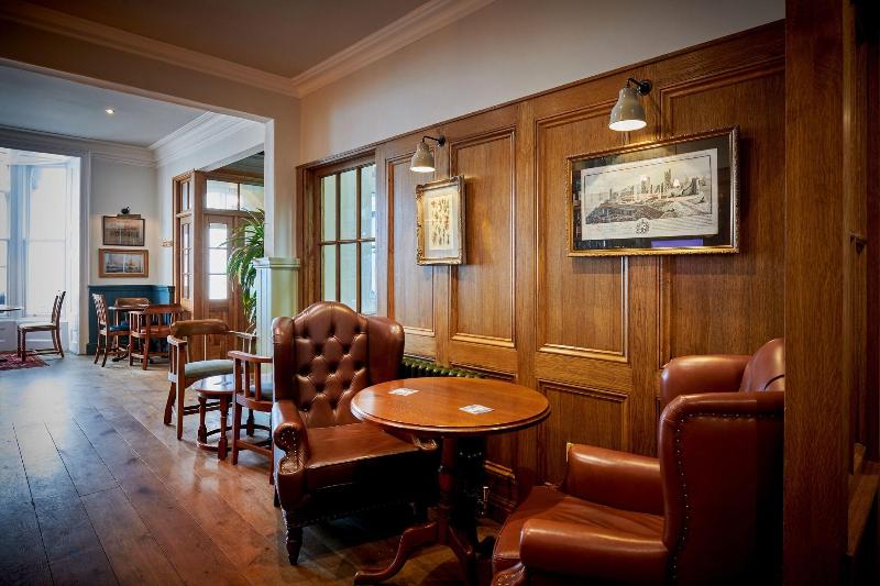 The Glengower - Bar