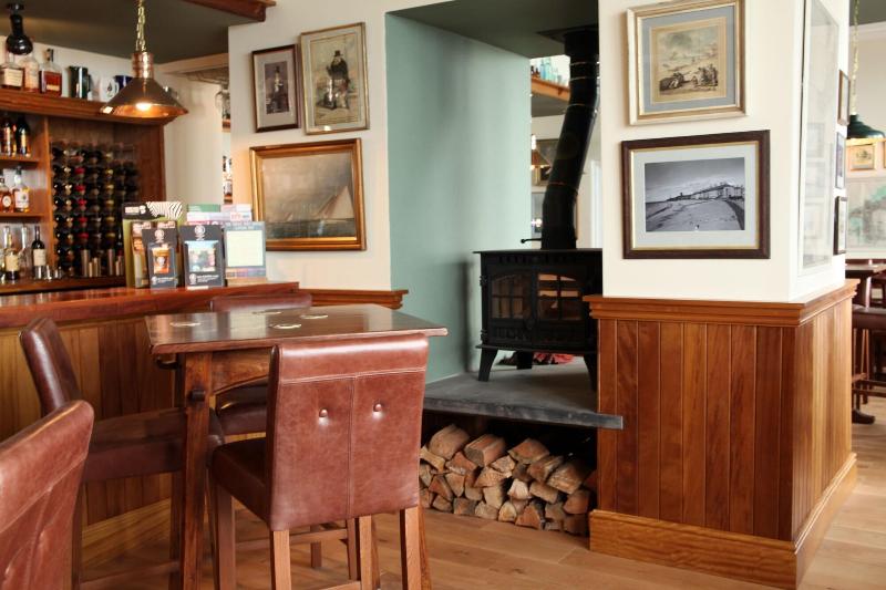 The Glengower - Bar
