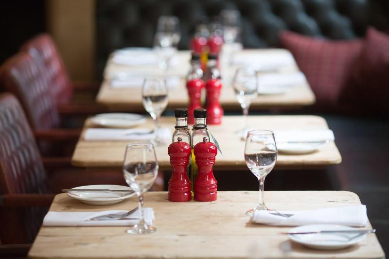 Crown Hotel Stamford - Restoran