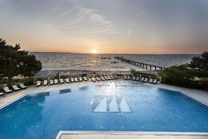 Maritim Seehotel Timmendorfer Strand - Havuz