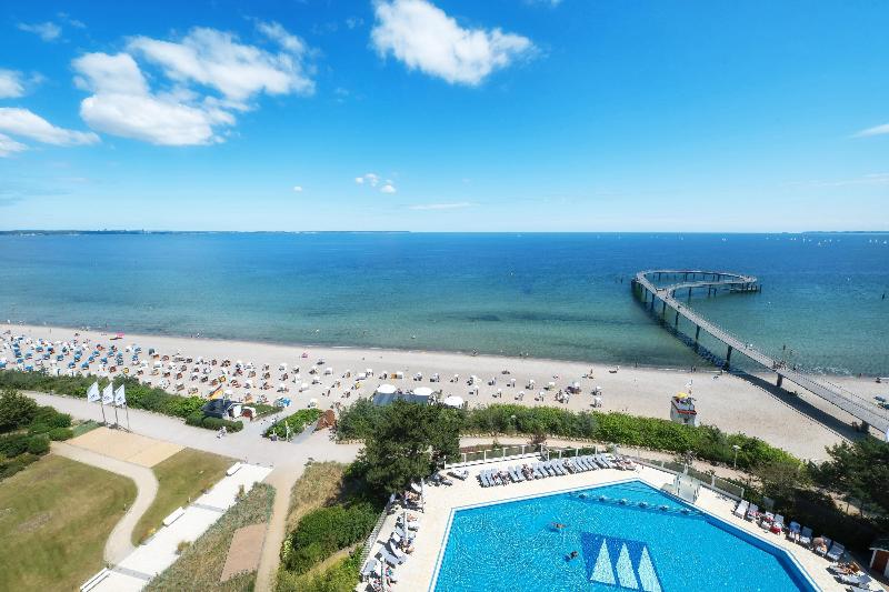 Maritim Seehotel Timmendorfer Strand - Havuz