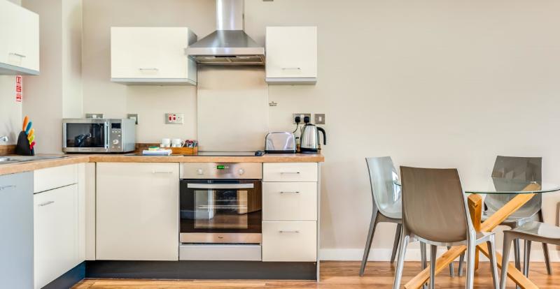 Roomzzz Aparthotel Leeds Headingley - Oda