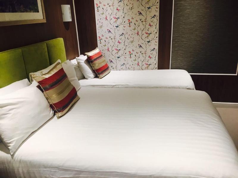 Cheshire Hotel - Genel