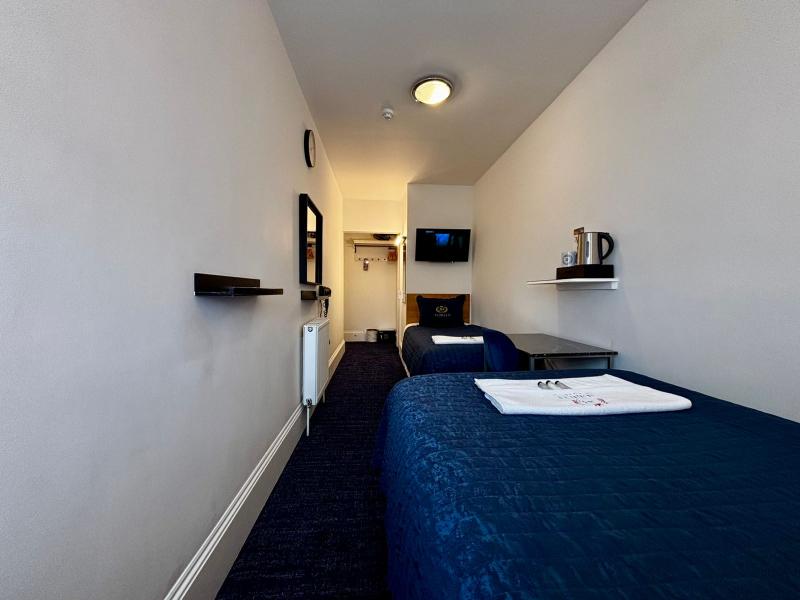 Jubilee Hotel - Oda