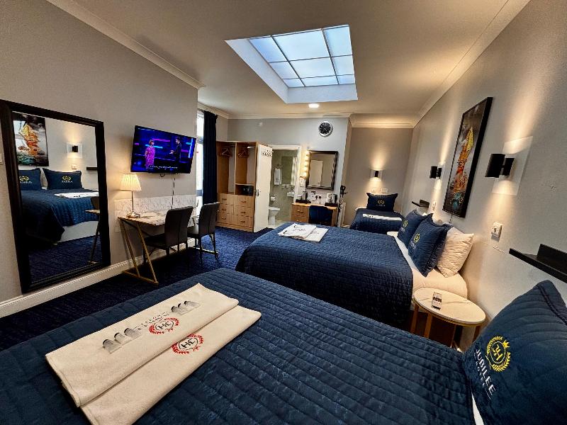 Jubilee Hotel - Oda