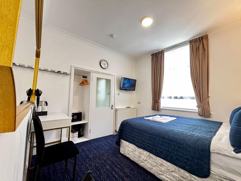 Jubilee Hotel - Oda