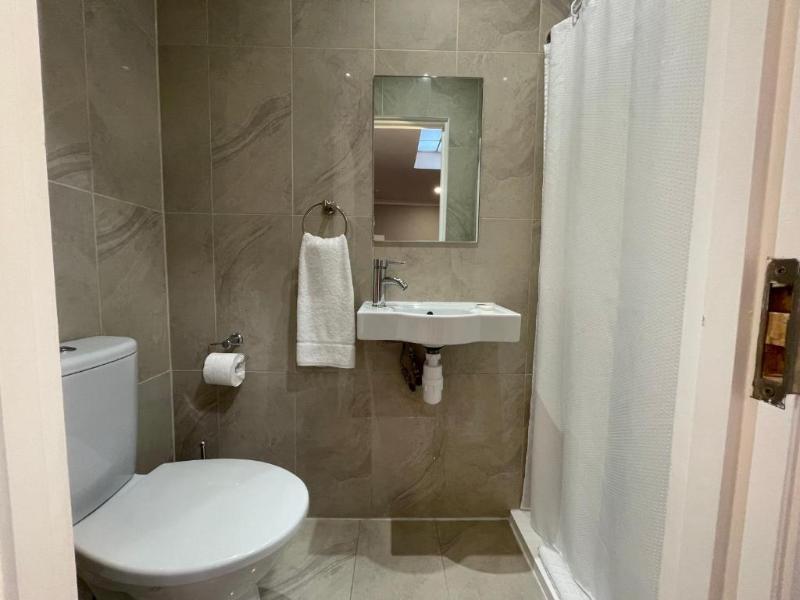 Jubilee Hotel - Oda