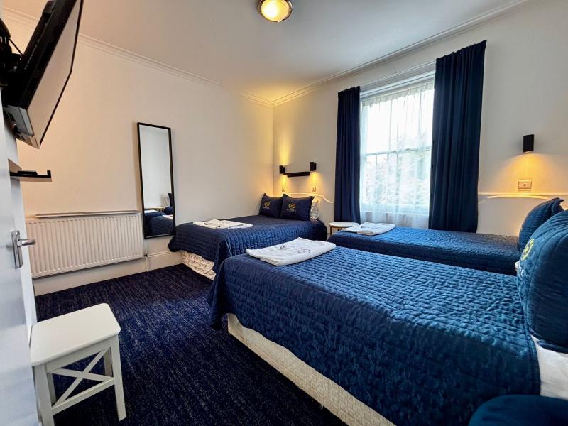 Jubilee Hotel - Oda