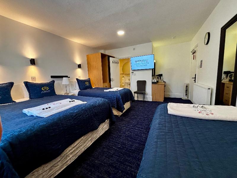 Jubilee Hotel - Oda