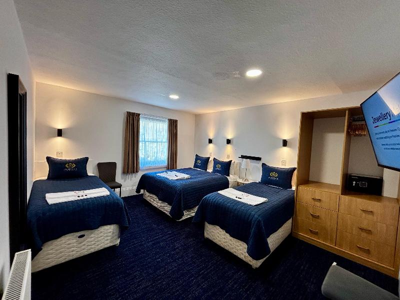 Jubilee Hotel - Oda