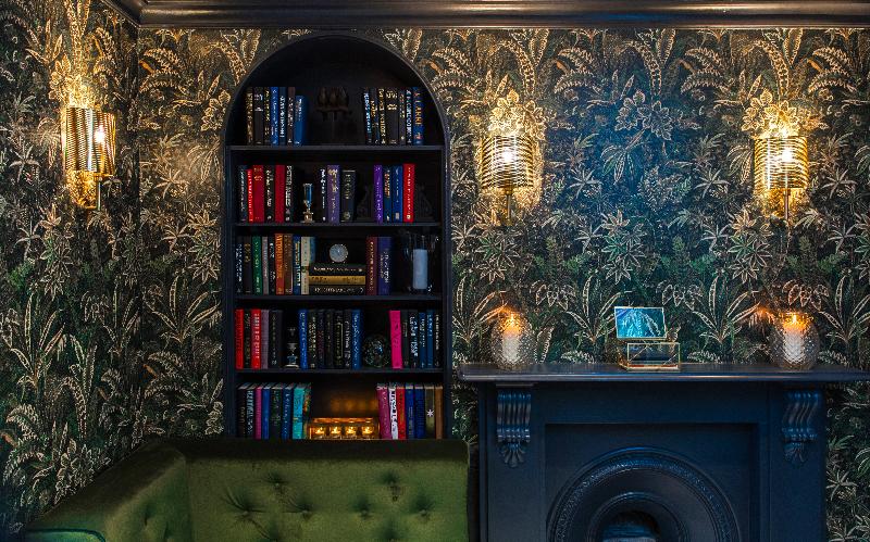 The Academy - Bar