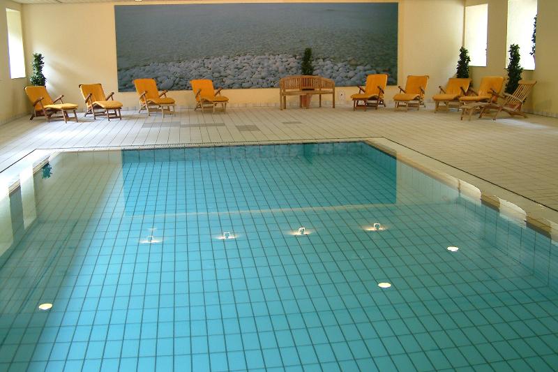 ACHAT Hotel Monschau - Havuz