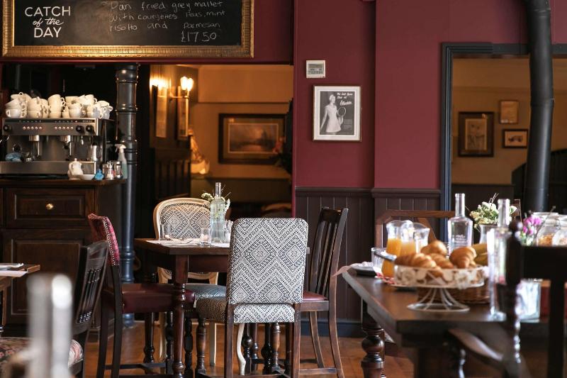 The Rose & Crown Wimbledon - Restoran
