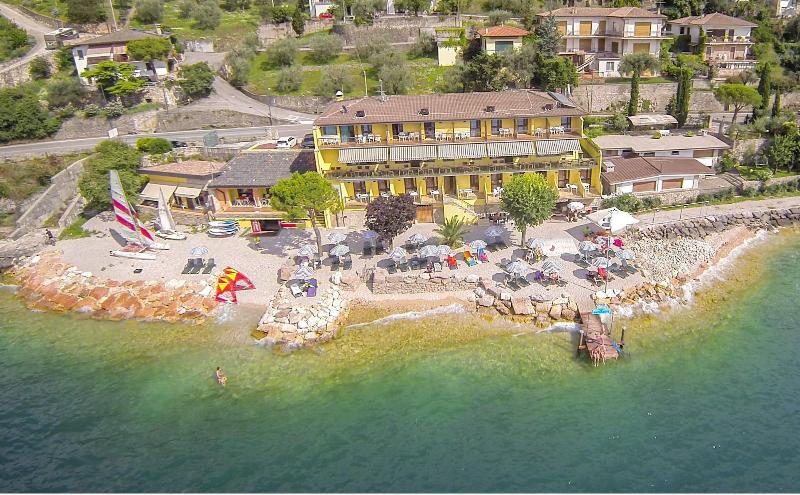 Taki Village - Genel