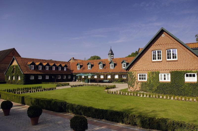Schloss Lüdersburg - Genel