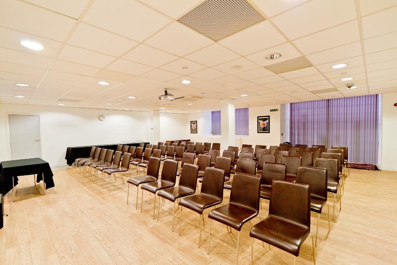 The Wesley Euston - Toplantı